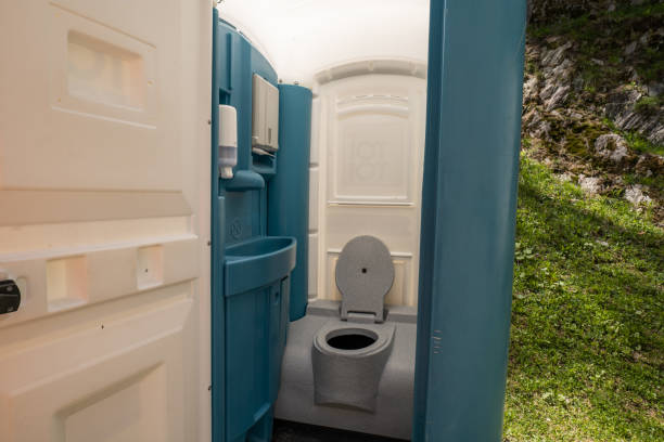 Best Portable restroom trailer rental  in Banner Hill, TN